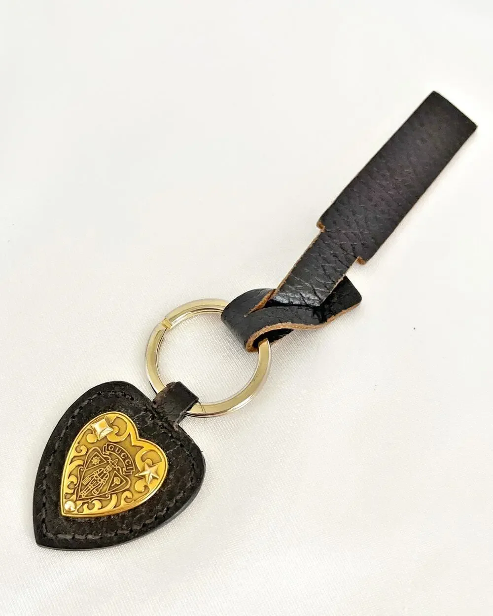 GUCCI Crest Emblem Key Chain Key Ring Brown Heart Shape Leather Rectangle